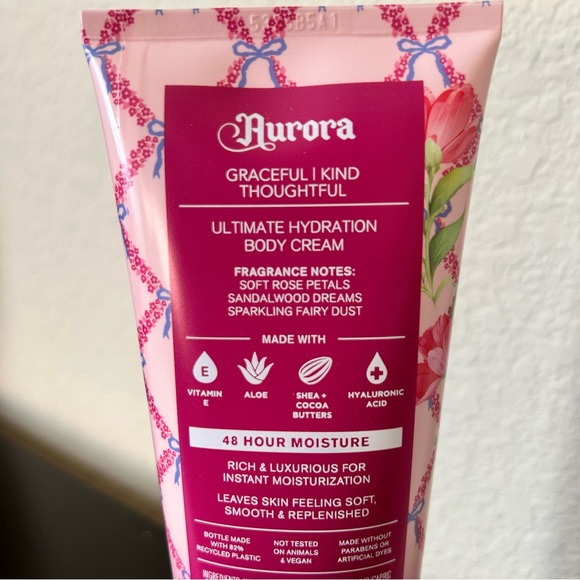 Bath & Body Works Princess Aurora Ultimate Hydration Body Cream 8 Ounces - Picture 6 of 15